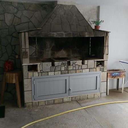 Aimilias Family Apartments Βρασνά Εξωτερικό φωτογραφία