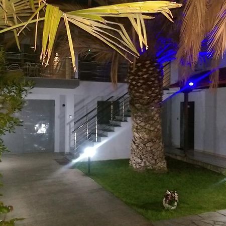 Aimilias Family Apartments Βρασνά Εξωτερικό φωτογραφία