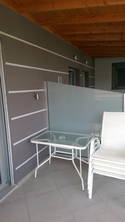 Aimilias Family Apartments Βρασνά Εξωτερικό φωτογραφία