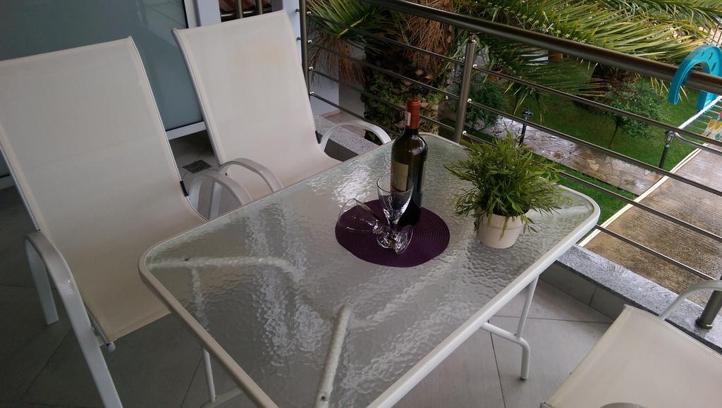 Aimilias Family Apartments Βρασνά Εξωτερικό φωτογραφία
