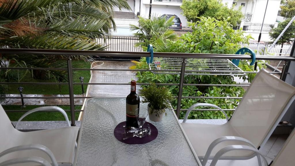 Aimilias Family Apartments Βρασνά Εξωτερικό φωτογραφία