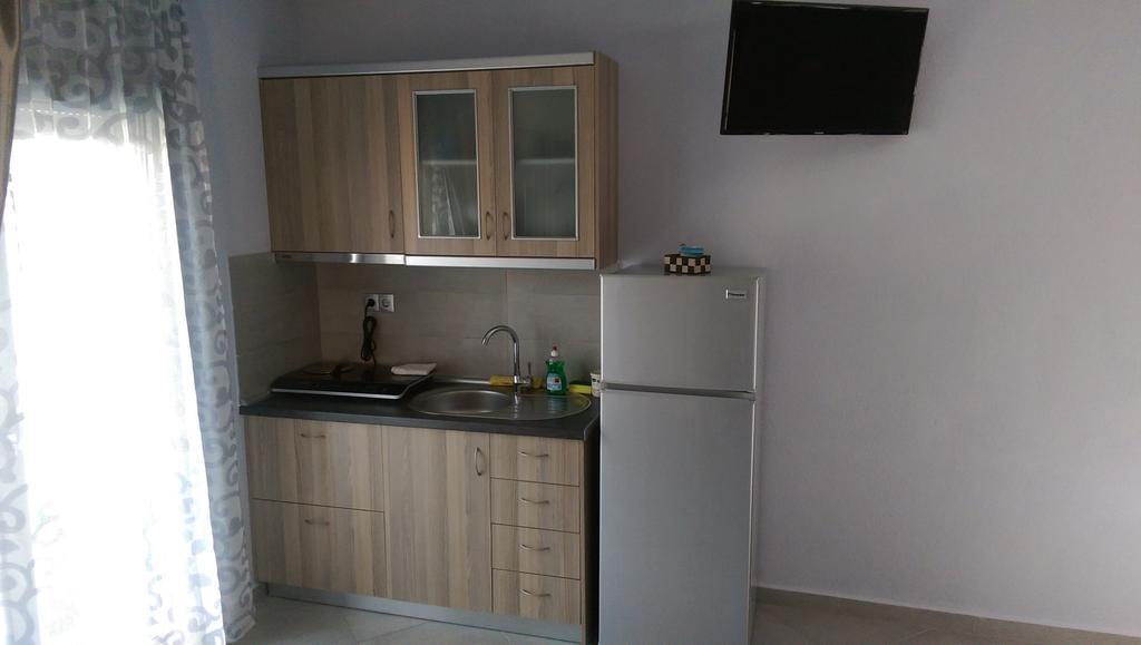 Aimilias Family Apartments Βρασνά Εξωτερικό φωτογραφία